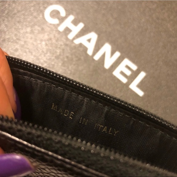 AUTHENTIC Chanel Coin, Card holder. - Picture 15 of 15